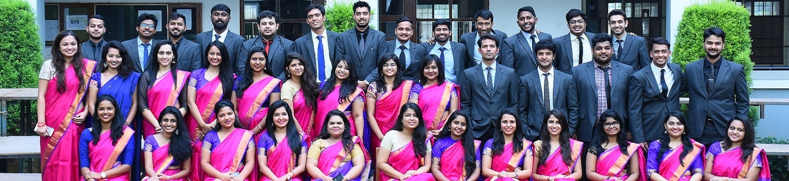 Contact (Admission team)